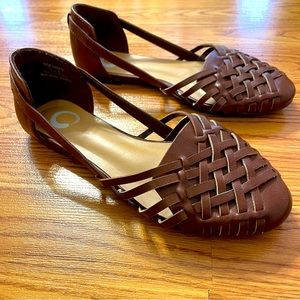 Journee Collection EKKO Flats